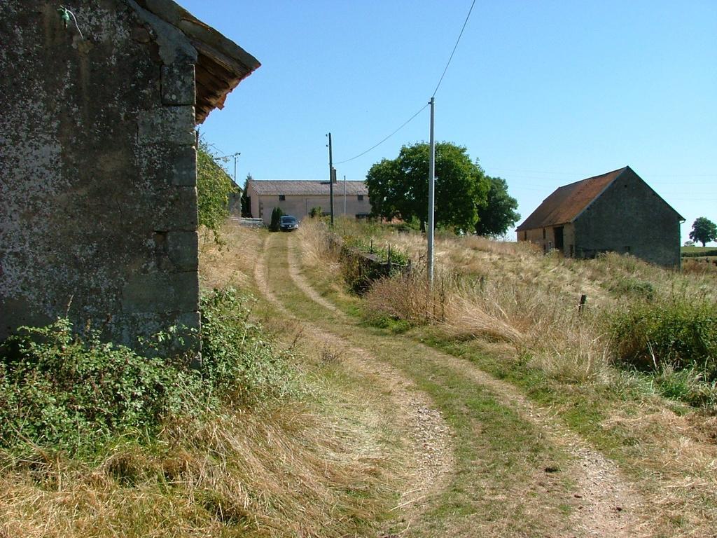 Bed and Breakfast Domaine de La Madeleine Ygrande Exterior foto