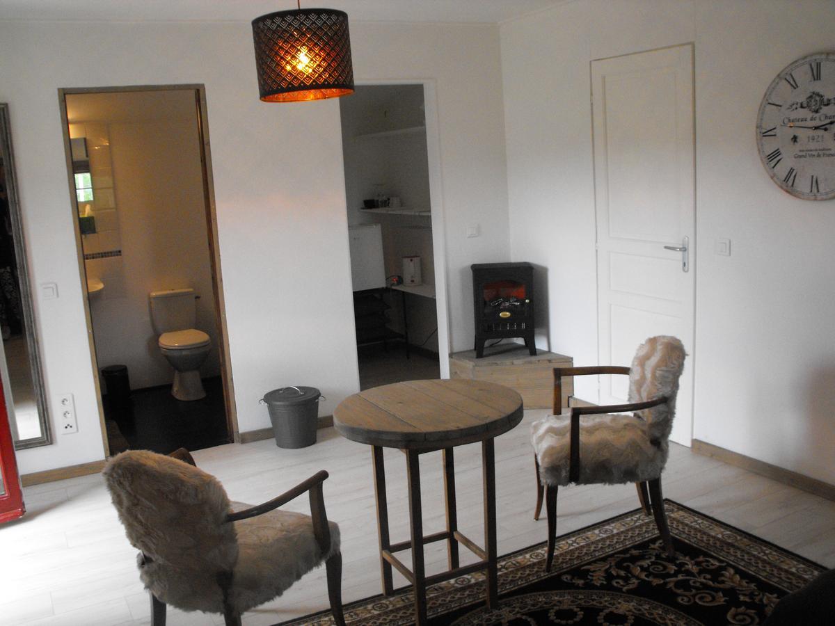 Bed and Breakfast Domaine de La Madeleine Ygrande Exterior foto