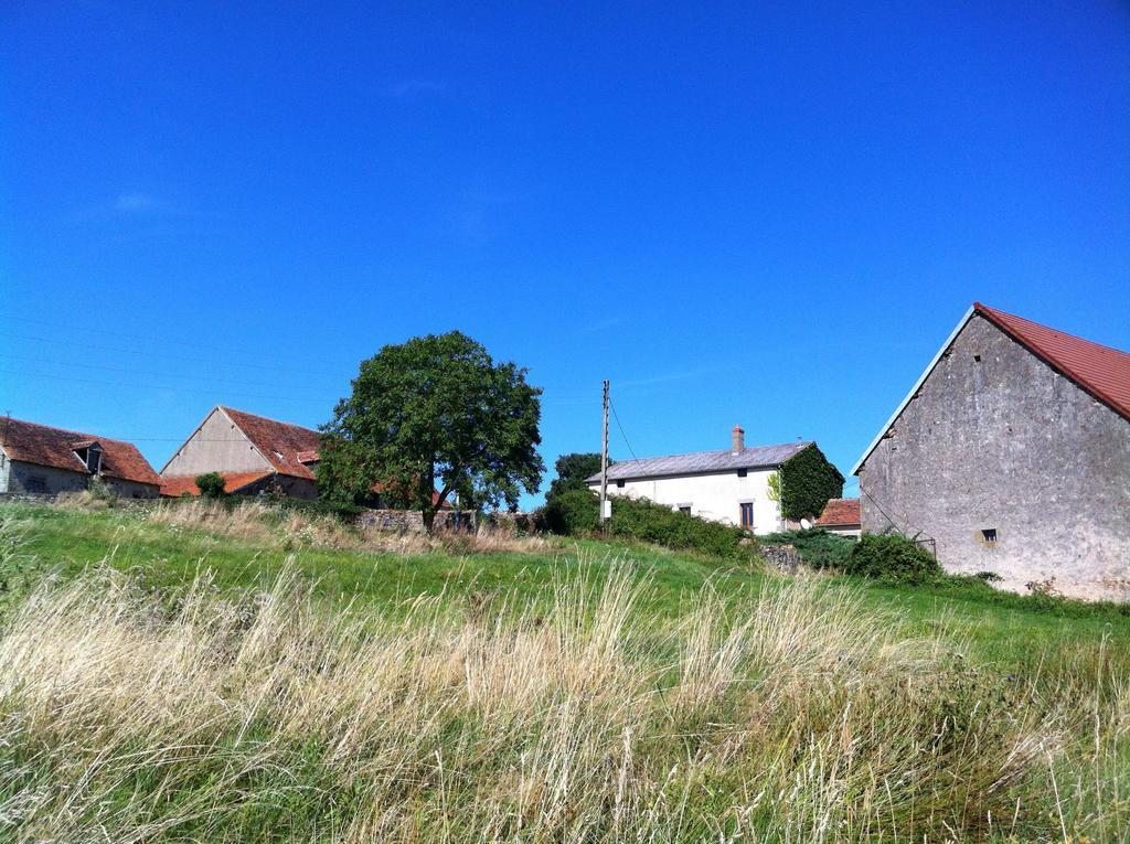 Bed and Breakfast Domaine de La Madeleine Ygrande Exterior foto
