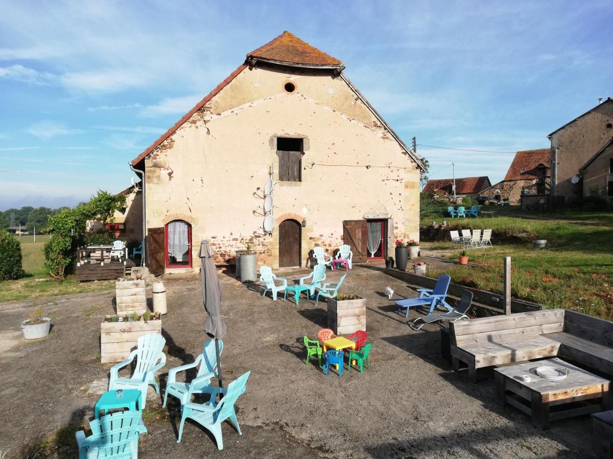 Bed and Breakfast Domaine de La Madeleine Ygrande Exterior foto