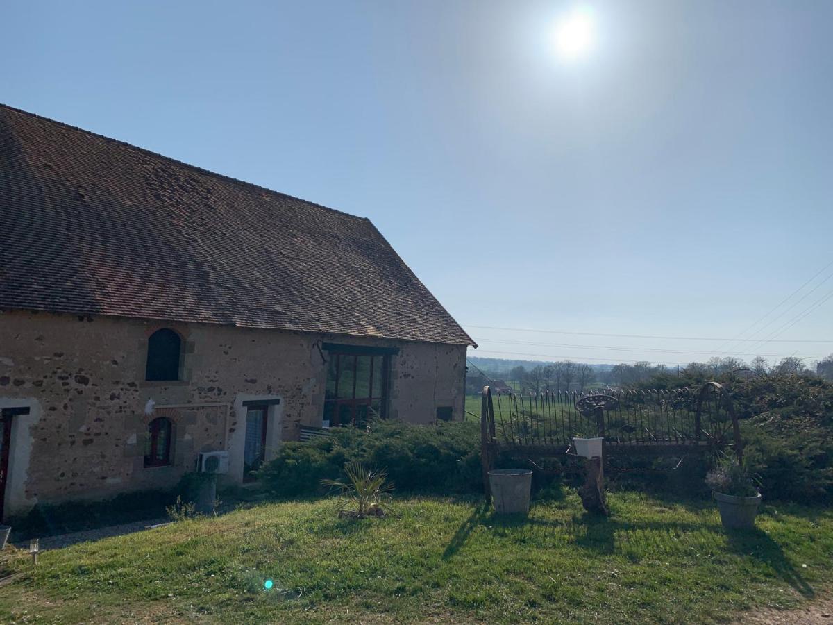 Bed and Breakfast Domaine de La Madeleine Ygrande Exterior foto
